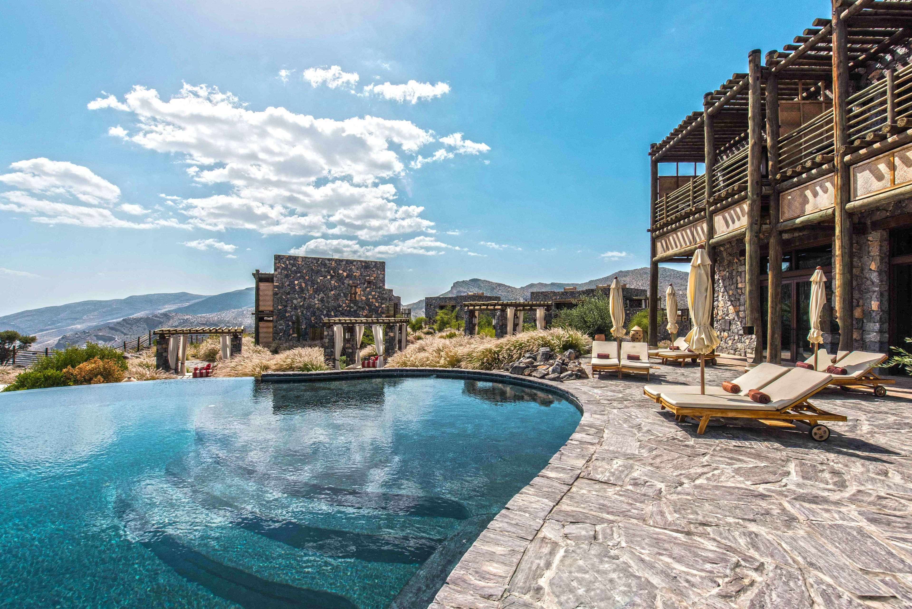 Alila Jabal Akhdar Hotel Al Khutaym Екстериор снимка The resort's pool