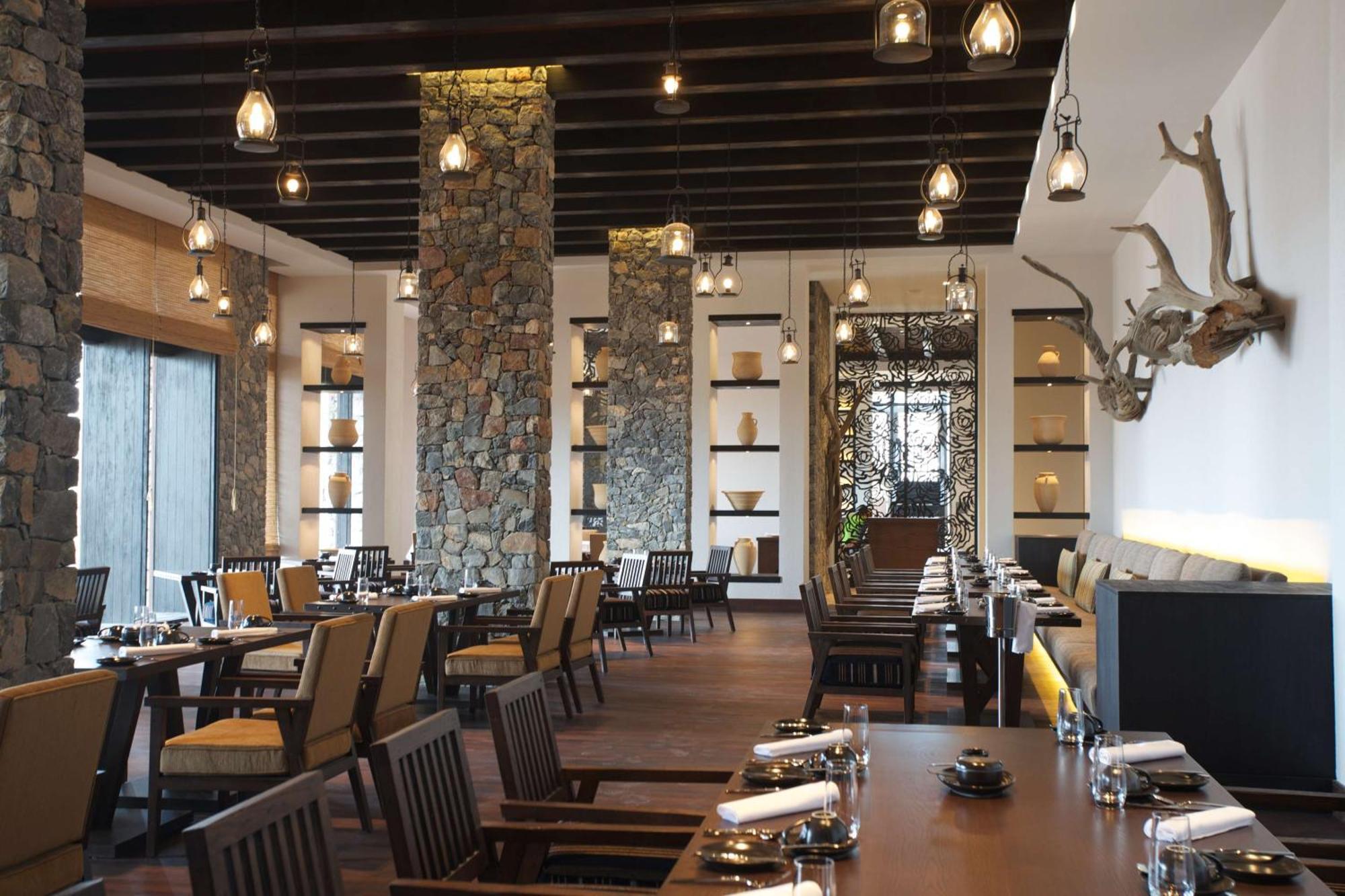 Alila Jabal Akhdar Hotel Al Khutaym Екстериор снимка The interior of the restaurant